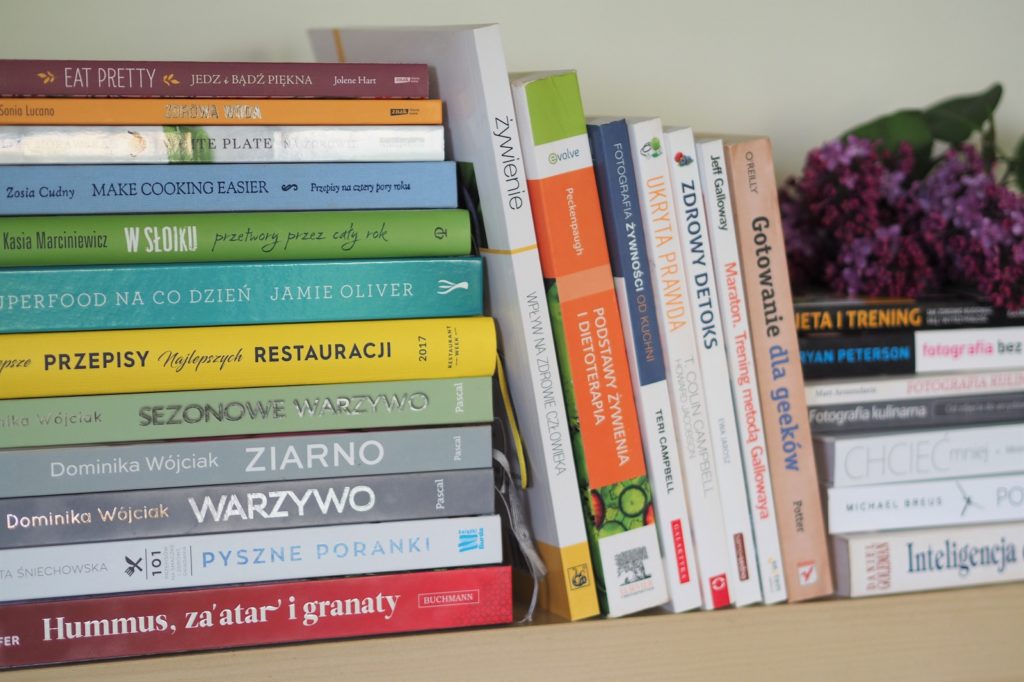 Biblioteka dietetyka #4 - recenzja "Codziennie fit", "Superfood na co dzień", "Sezonowe warzywo" i książki z przepisami restauracji z Restaurant Week