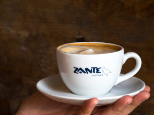 Kawa z mlekiem bez laktozy z Zante